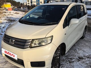2011 Honda Freed Spike I Рестайлинг, белый, 865000 рублей, вид 1