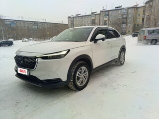 2021 Honda Vezel II, белый, 2350000 рублей, вид 1