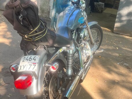 2005 Harley-Davidson Dyna Super Glide, серый, 800000 рублей, вид 2