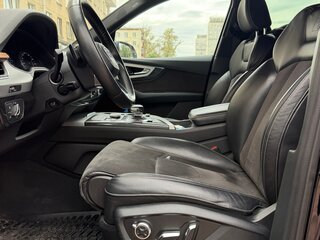 2017 Audi Q7 II (4M), чёрный, 5650000 рублей, вид 4