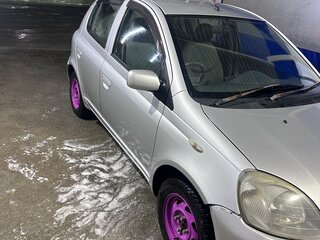 2000 Toyota Vitz I (P10), серый, 270000 рублей, вид 3