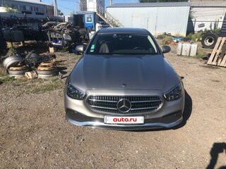 2021 Mercedes-Benz E-Класс 300 de V (W213, S213, C238) Рестайлинг, серебристый, 5200000 рублей, вид 1
