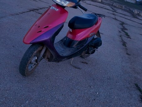 1997 Honda Dio, красный, 40000 рублей, вид 1