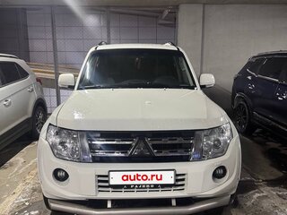 2012 Mitsubishi Pajero IV Рестайлинг 1, белый, 1799000 рублей, вид 1