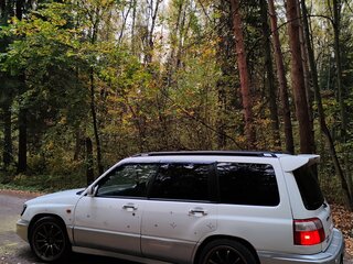 1998 Subaru Forester I, белый, 520000 рублей, вид 4