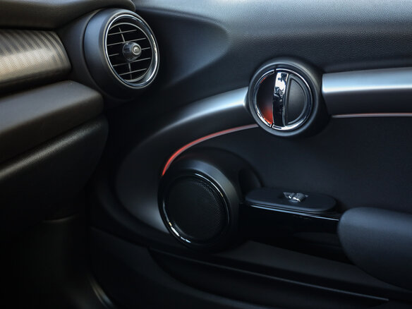 2020 Mini Hatch Cooper III (F55/F56) Рестайлинг, синий, 2333500 рублей - вид 31
