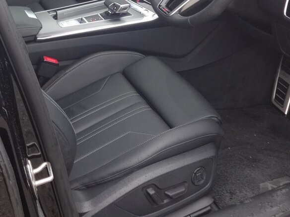 2020 Audi A6 40 TDI V (C8), чёрный, 4098000 рублей - вид 5
