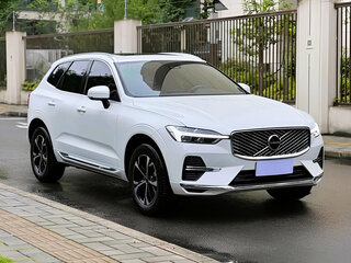 2026 Volvo XC60 II Рестайлинг 2, белый, 5650843 рублей, вид 3