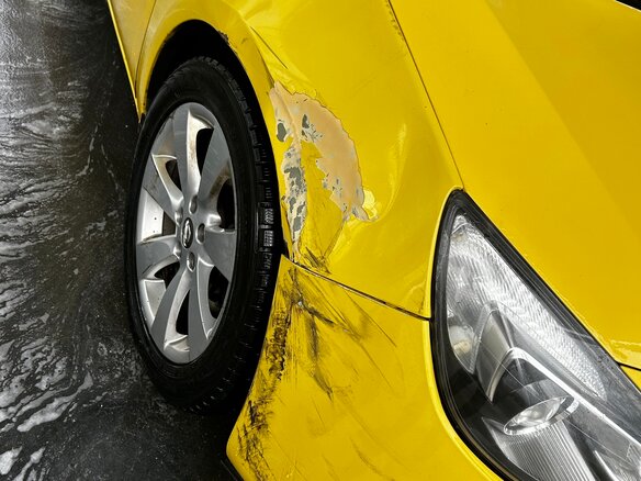 2012 Opel Astra GTC J Рестайлинг, жёлтый, 590000 рублей - вид 10
