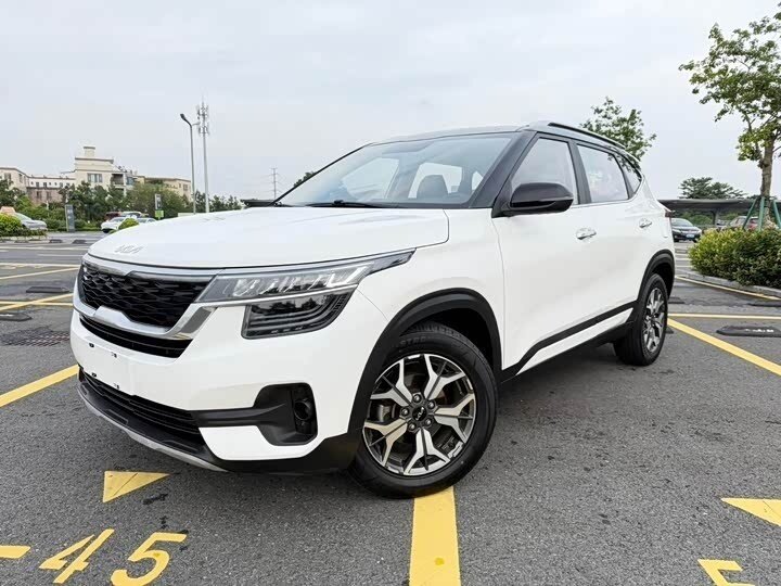 Открыть фотографии: Kia KX3