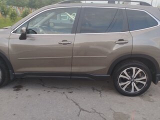 2020 Subaru Forester V, серый, 2400000 рублей, вид 4