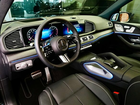 2026 Mercedes-Benz GLS 450 II (X167) Рестайлинг, чёрный, 18375000 рублей - вид 8