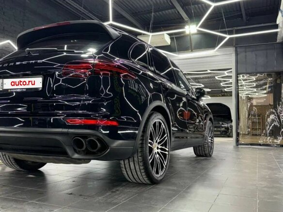 2014 Porsche Cayenne Diesel II Рестайлинг (958), чёрный - вид 11
