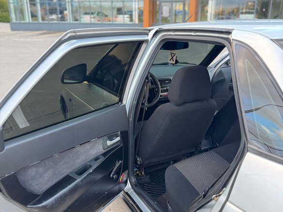 2012 Lada (ВАЗ) Priora I, серебристый, 325000 рублей - вид 19