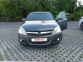 2011 Opel Astra H Рестайлинг, серый, 501000 рублей, вид 4