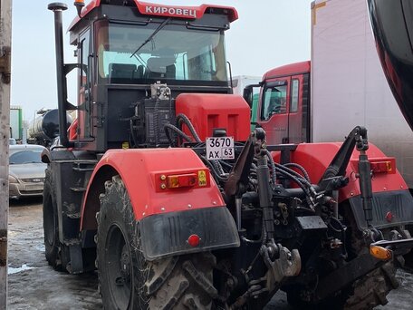 2022 Кировец К-424, красный, 6950000 рублей, вид 4