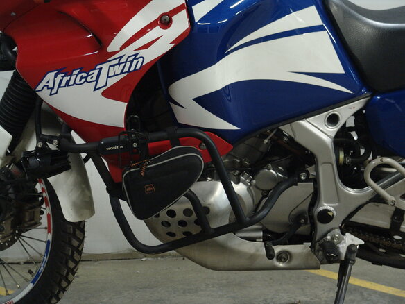 2000 Honda XRV 750 Africa Twin, красный, 710000 рублей - вид 15