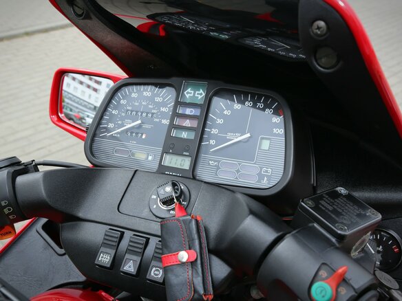 1996 BMW K 1100 RS, красный, 594334 рублей - вид 36