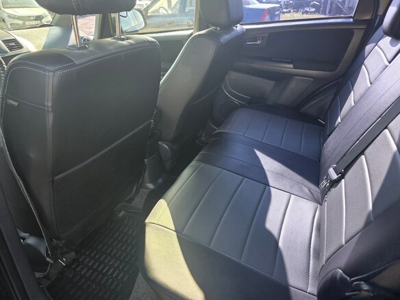 2010 Suzuki SX4 I (Classic) Рестайлинг, чёрный, 728000 рублей - вид 8
