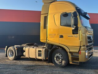 2023 IVECO-Hongyan 4x2, жёлтый, 3278000 рублей, вид 4