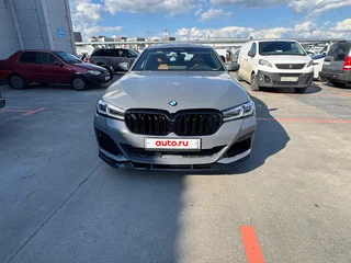 2021 BMW 5 серии 520i VII (G30/G31/G38) Рестайлинг, серый, 3000000 рублей, вид 3
