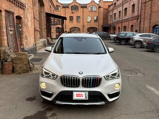 2017 BMW X1 18i sDrive II (F48), белый, 2200000 рублей, вид 2