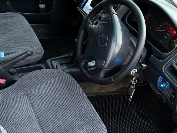 1999 Honda Civic Ferio II, белый, 400000 рублей - вид 3