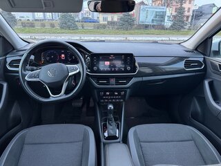 2022 Volkswagen Polo VI, белый, 1990000 рублей, вид 2