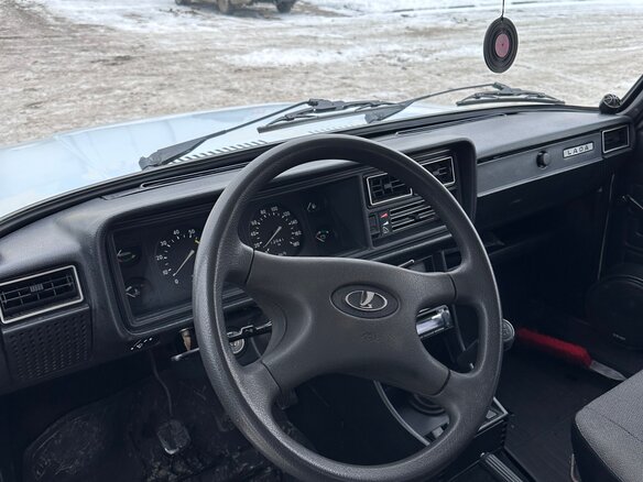 2011 Lada (ВАЗ) 2107, белый, 220000 рублей - вид 9