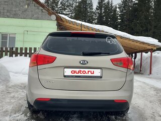 2013 Kia Ceed II, серебристый, 950000 рублей, вид 4