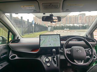 2015 Toyota Sienta II, зелёный, 1290000 рублей, вид 1