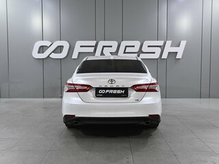2018 Toyota Camry VIII (XV70), белый, 2599000 рублей, вид 4