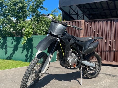 2021 BSE Z5, чёрный, 120000 рублей, вид 1