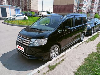 2012 Honda Stepwgn IV Рестайлинг, чёрный, 1850000 рублей, вид 1