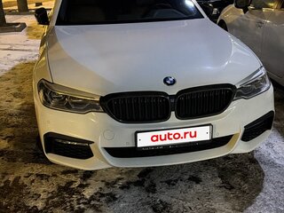 2018 BMW 5 серии 530d xDrive VII (G30/G31/G38), белый, 4900000 рублей, вид 3