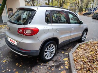 2009 Volkswagen Tiguan I, серебристый, 850000 рублей, вид 4