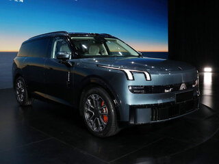2026 Lynk & Co 900, синий, 8000000 рублей, вид 2