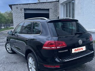 2013 Volkswagen Touareg II, чёрный, 2130000 рублей, вид 4