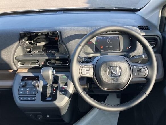 2026 Honda Freed Air III, серый, 2200000 рублей - вид 5