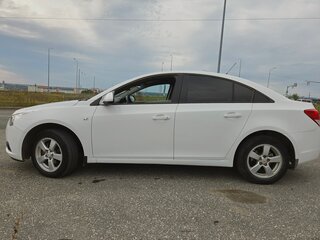 2011 Chevrolet Cruze I, белый, 550000 рублей, вид 4