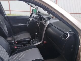 2006 Suzuki Grand Vitara II, бежевый, 650000 рублей, вид 3