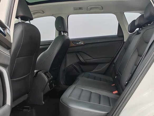 2022 Volkswagen Tharu I, белый, 2000000 рублей - вид 15