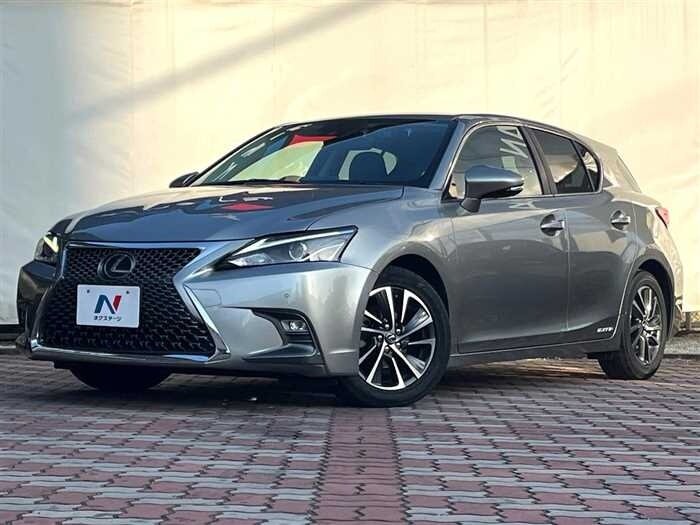 Открыть фотографии: Lexus CT I Рестайлинг 2