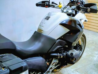 2010 BMW R 1200 GS, белый, 930000 рублей, вид 4