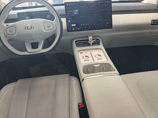2026 Changan Qiyuan Q05 51.9 kWh II, бежевый, 2070202 рублей, вид 4