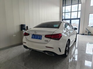 2022 Mercedes-Benz A-Класс 180 Long IV (W177) Рестайлинг, белый, 1510000 рублей, вид 4