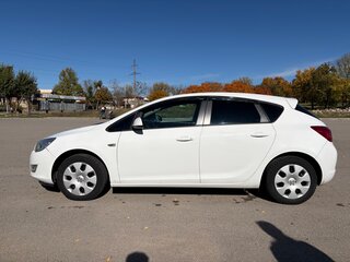 2012 Opel Astra J, белый, 770000 рублей, вид 5