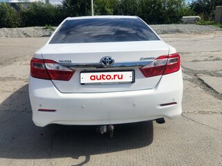 2012 Toyota Camry VII (XV50), белый, 1370000 рублей, вид 2