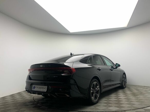 2021 Kia K5 III, чёрный, 2401000 рублей - вид 6