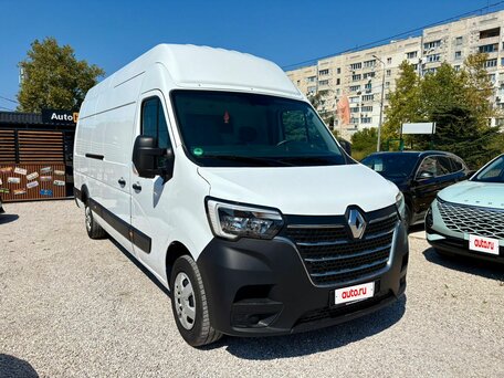 2023 Renault Master, белый, 5000000 рублей, вид 2